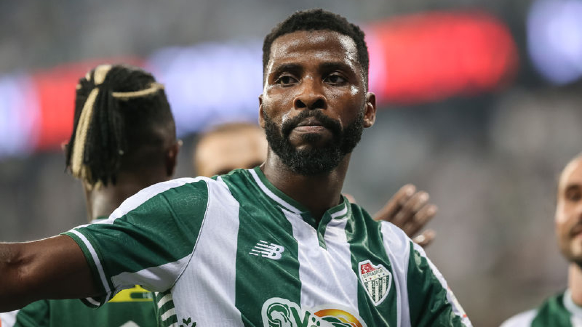 Bursaspor'da Iheanacho tarihe geçti!