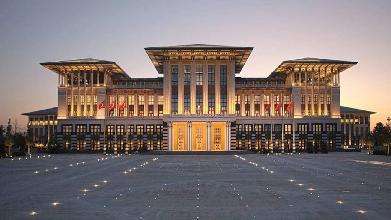 Saray ABD’nin taşeronluğuna soyundu
