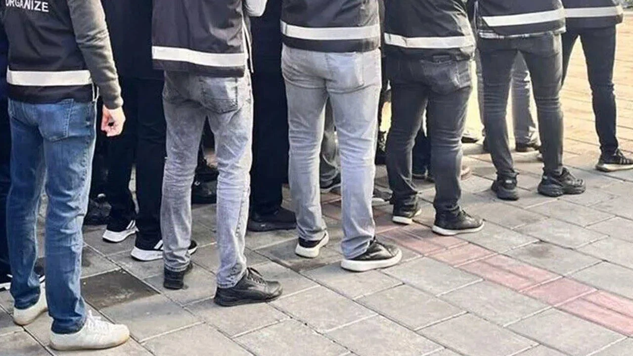 Ankara'da 'yeni nesil suç örgütü' operasyonu: 44 kişi tutuklandı