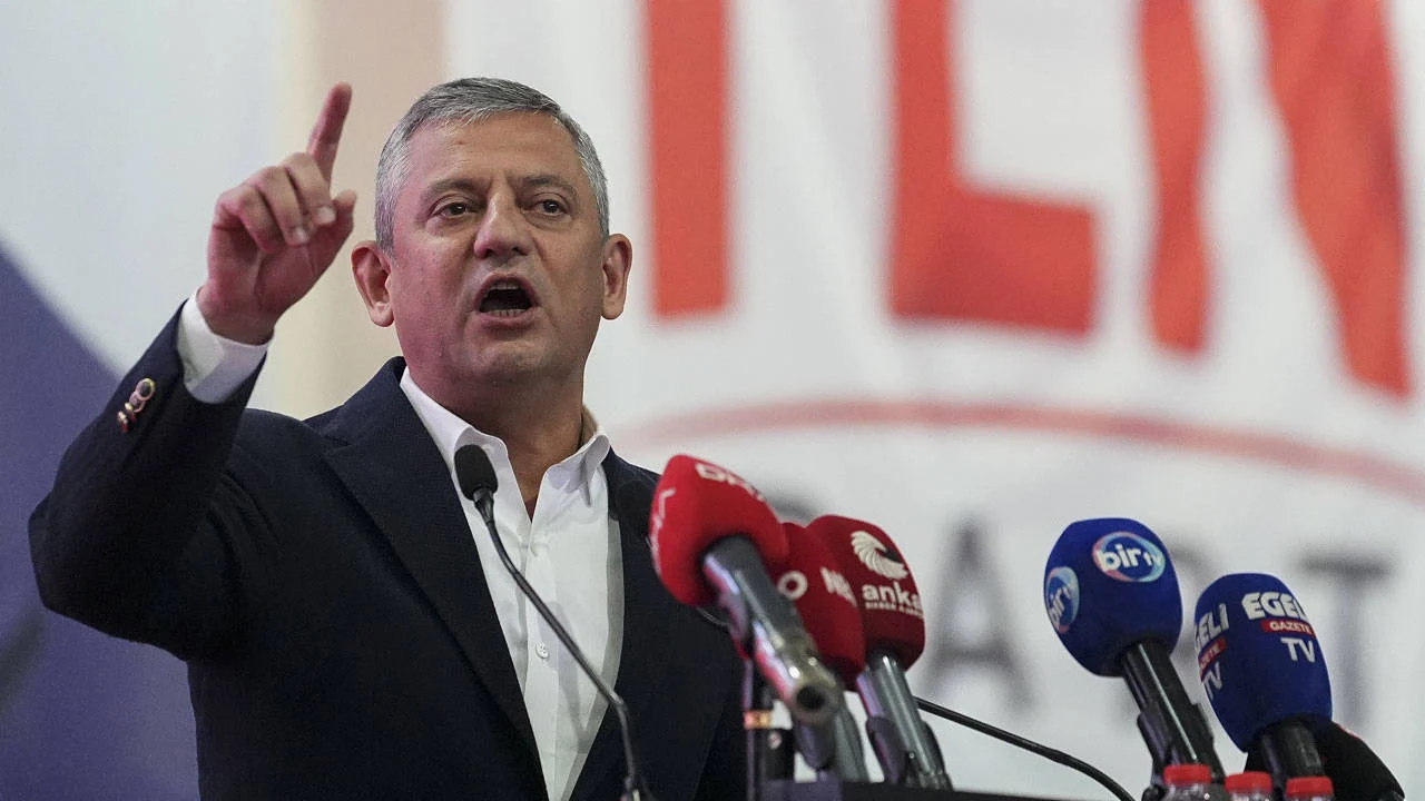Özgür Özel: Bunlar korkanları alır, yılgınları yener; sandığa varacağız, o seçimi alacağız!