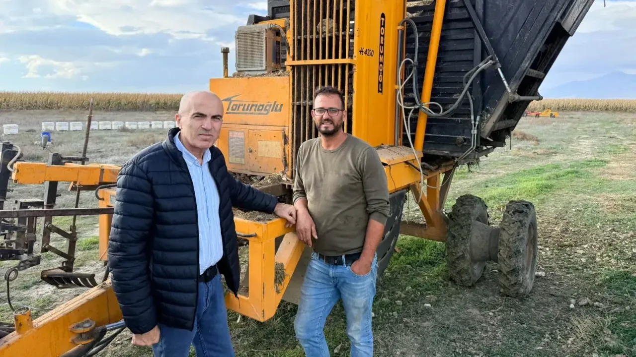 Karaman’da Kazaları Önlemek İçin Römorklara Reflektör Takıldı