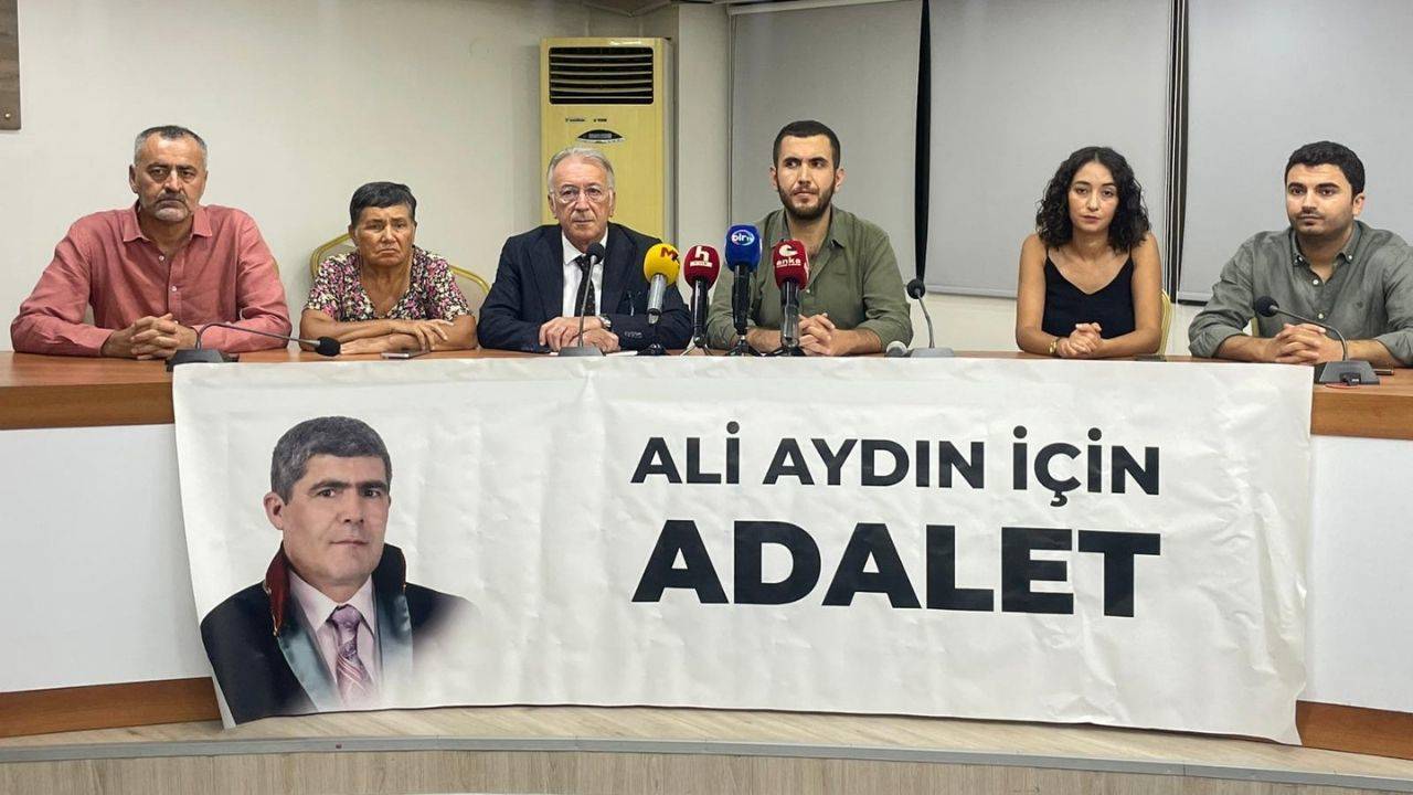Eski İHD İzmir Şubesi Eş Başkanı Ali Aydın öldürülmüştü: Yargılama 2 Eylül'de başlayacak