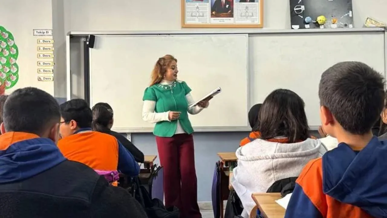 Eğitimde yeni dönem: Ders saatlerine güncelleme