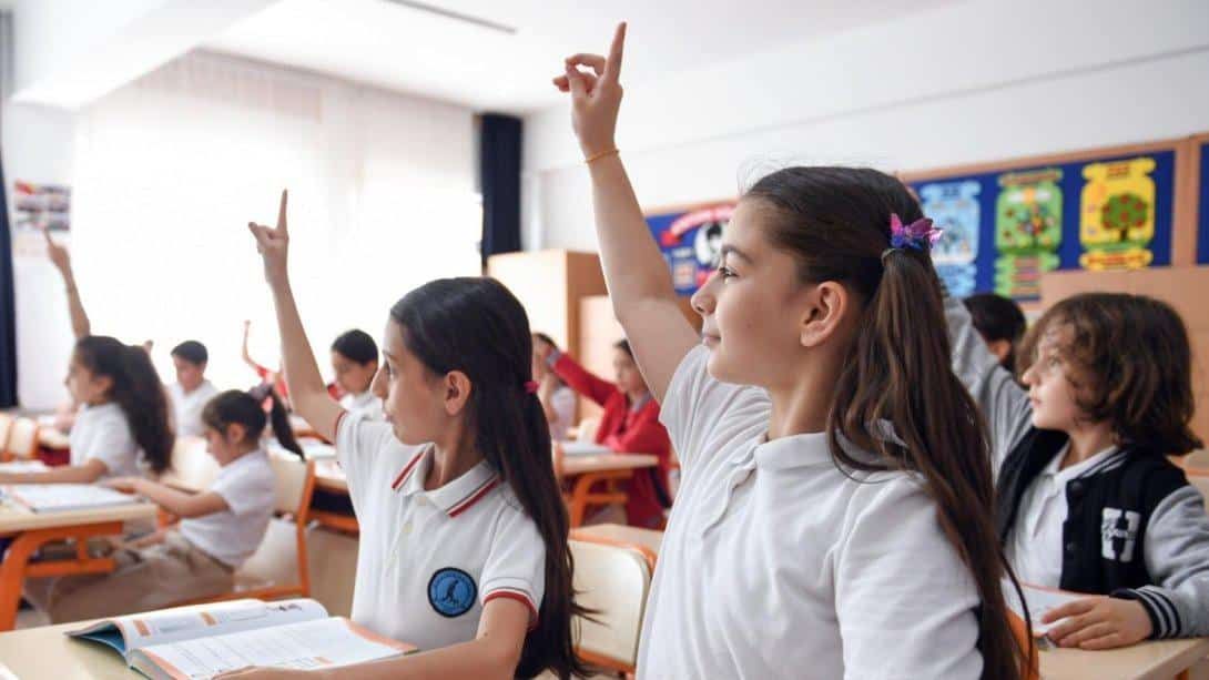 Karaman’da Öğrencilere 9 Günlük Tatil Müjdesi!