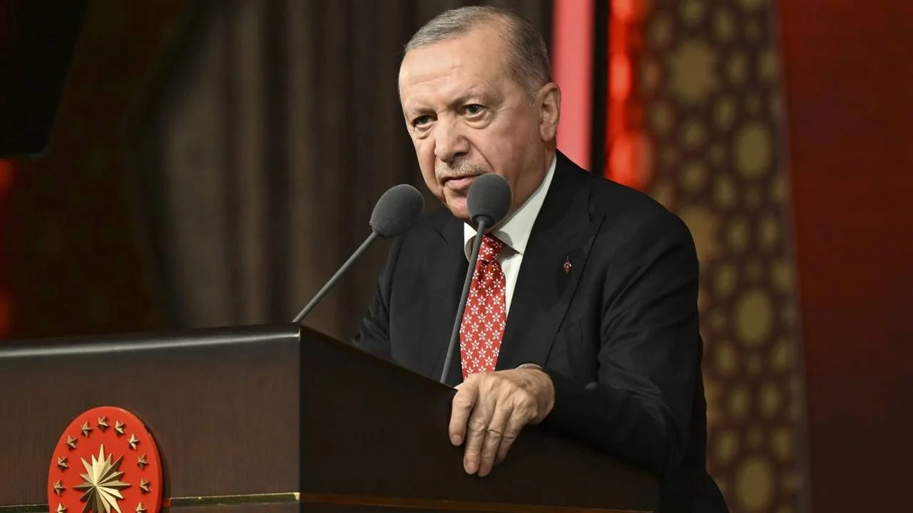 Aliyev'in katılmadığı Türk Devletleri Teşkilatı zirvesinde Erdoğan'dan 'birlik' mesajı: "Ayrılığa yer yok"