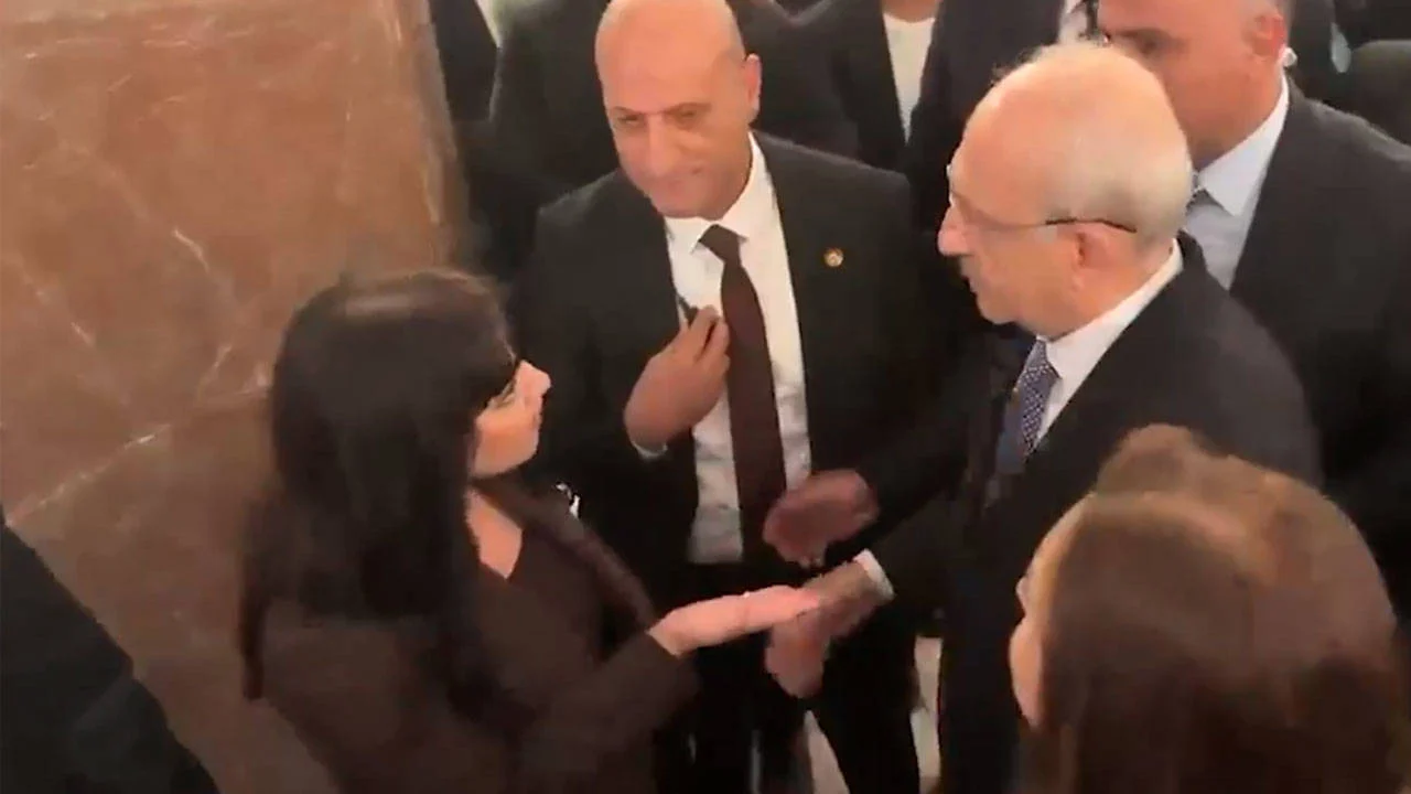 Kılıçdaroğlu'nun korumasından, gazeteci Bala Ateş Irmak'a fiziki müdahale!