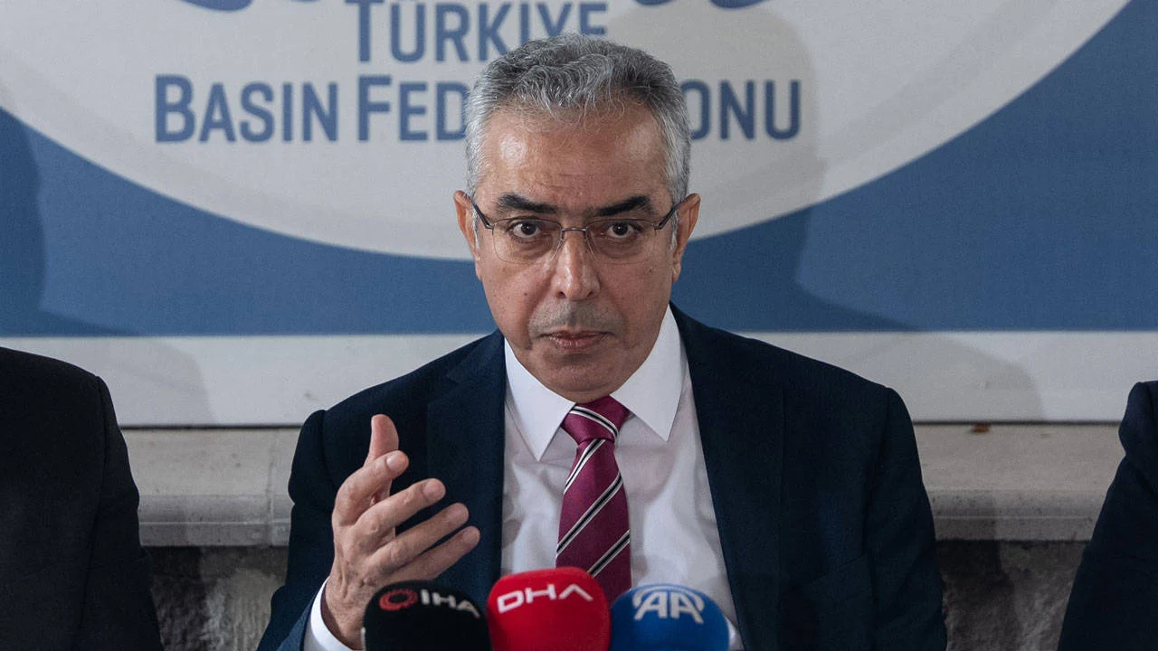 Saray'dan seçim tarihi yorumu: Erdoğan'ın yeniden adaylığı hakkında açıklama geldi