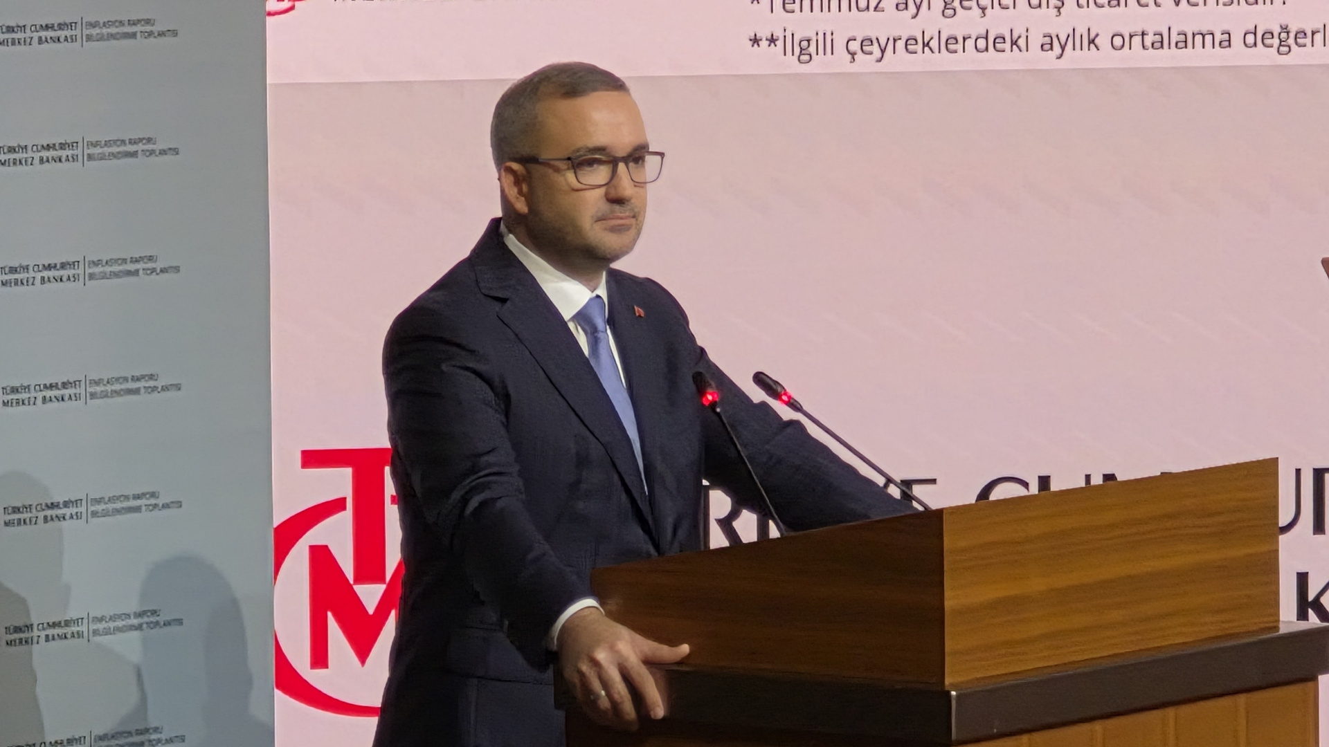 "Fondan çıkışlar mevduata yöneldi"