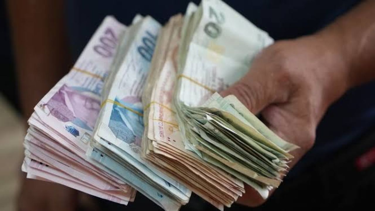 Ekim Ayı Yaşlı ve Engelli Aylıkları Hesaplara Yatırılıyor
