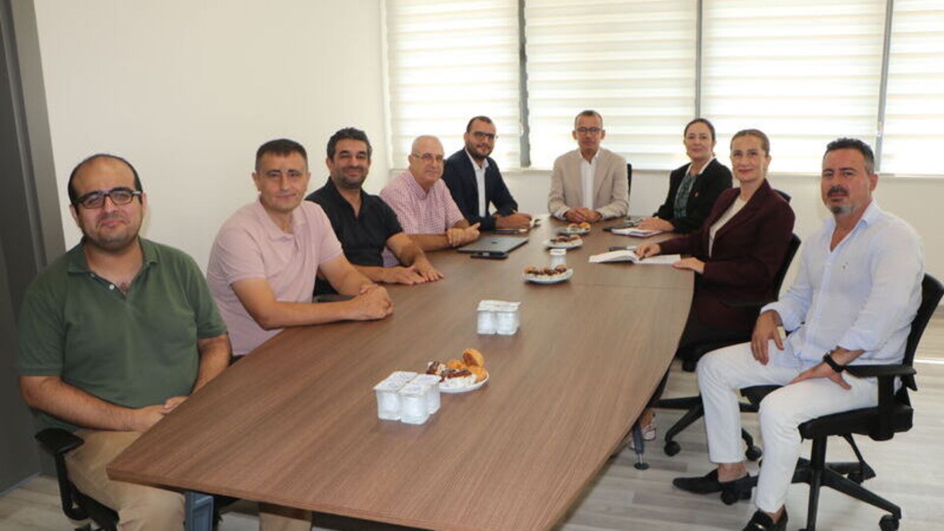 Adana'da "Maskeni tak gel, hayatını geri al" projesi