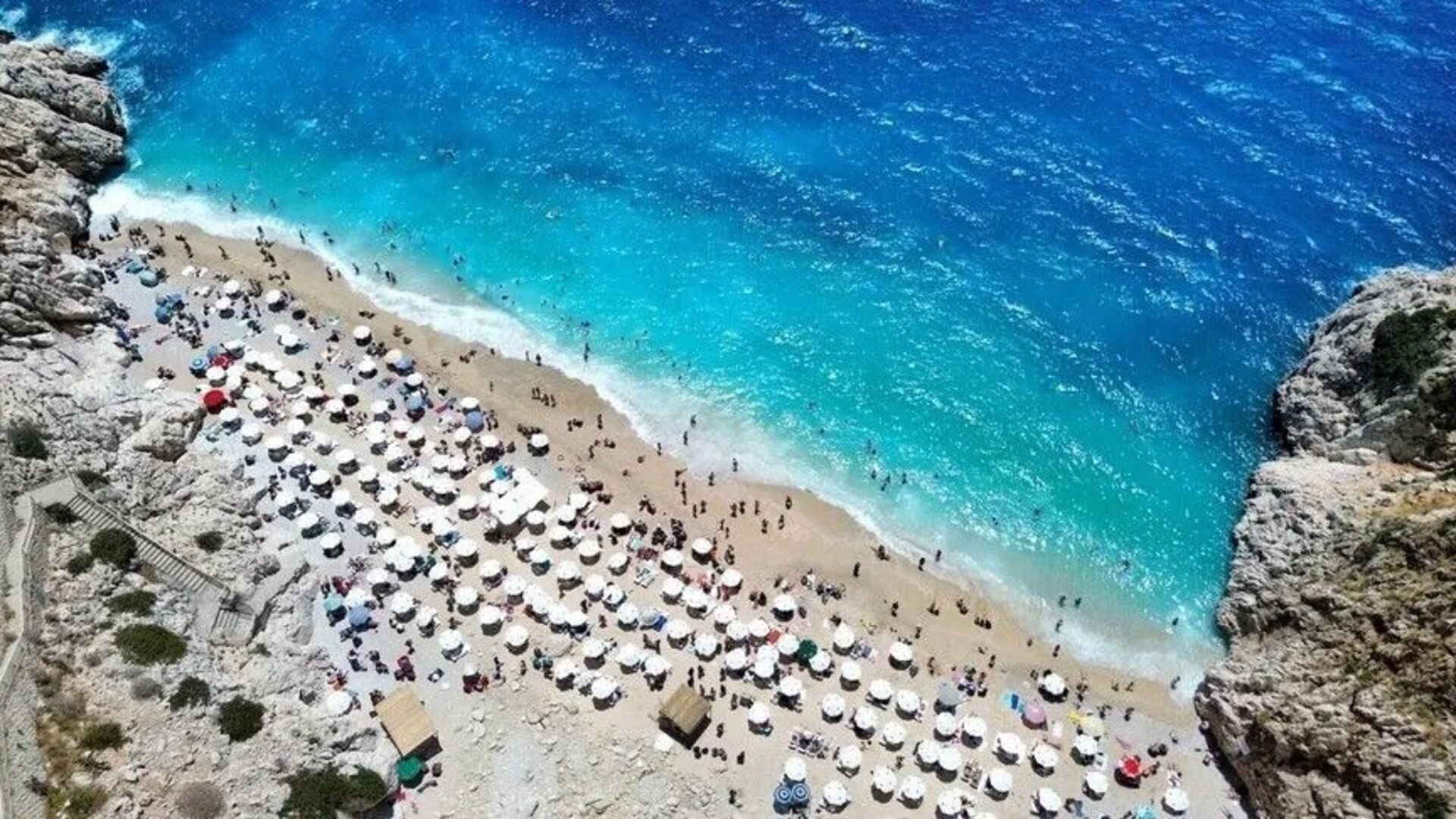 2027'de 70 milyar dolar turizm geliri hedefi