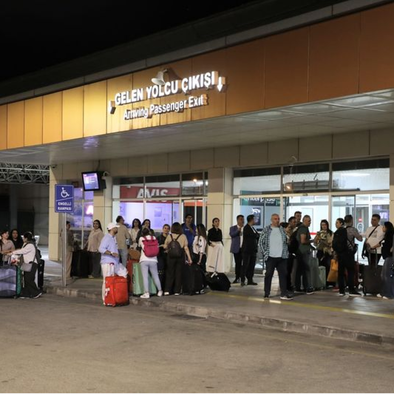 Van-Tahran arasında ilk uçuş gerçekleşti