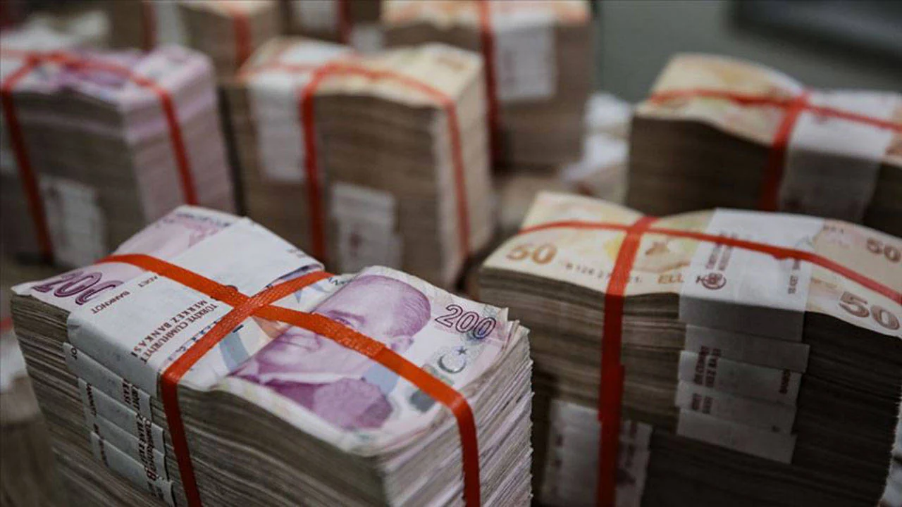 AKP’den kanun teklifi: Yüz binlerce kişinin borcu silinecek