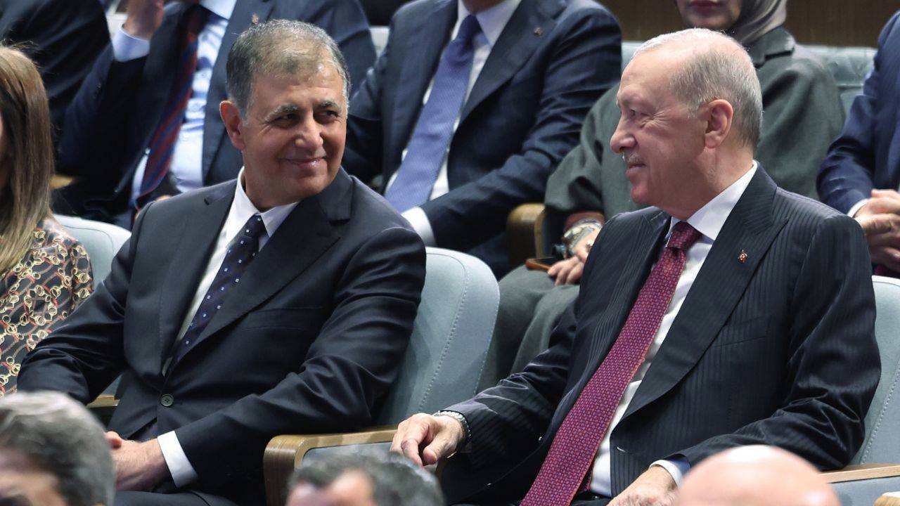 AKP'li Cemil Tugay'dan Özgür Özel'e yanıt