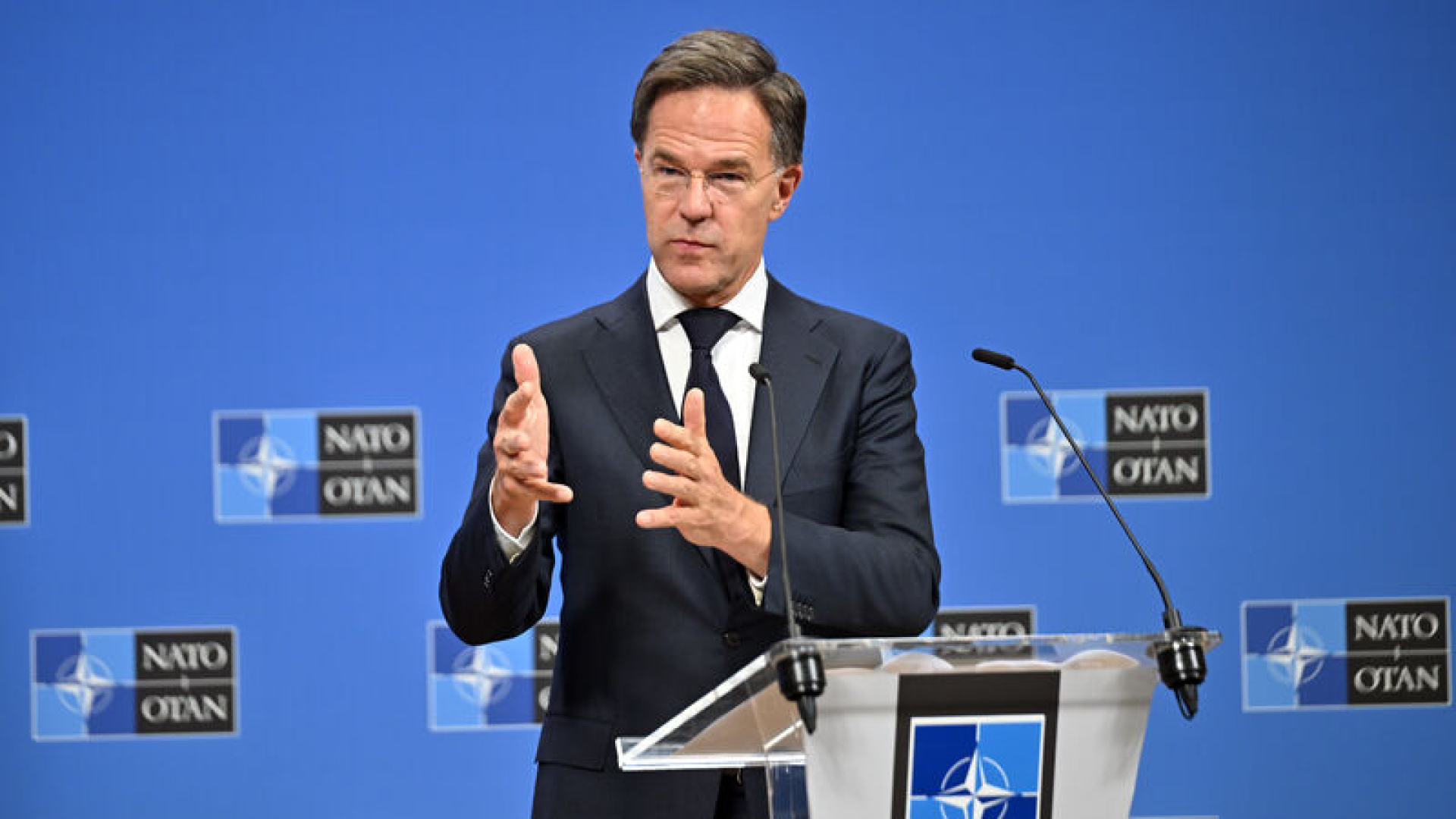 Rutte'den Grönland mesajı