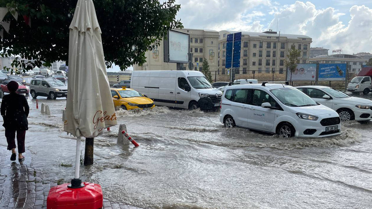 Kuvvetli sağanak geliyor: İstanbul Valiliği'nden hafta sonu kararı