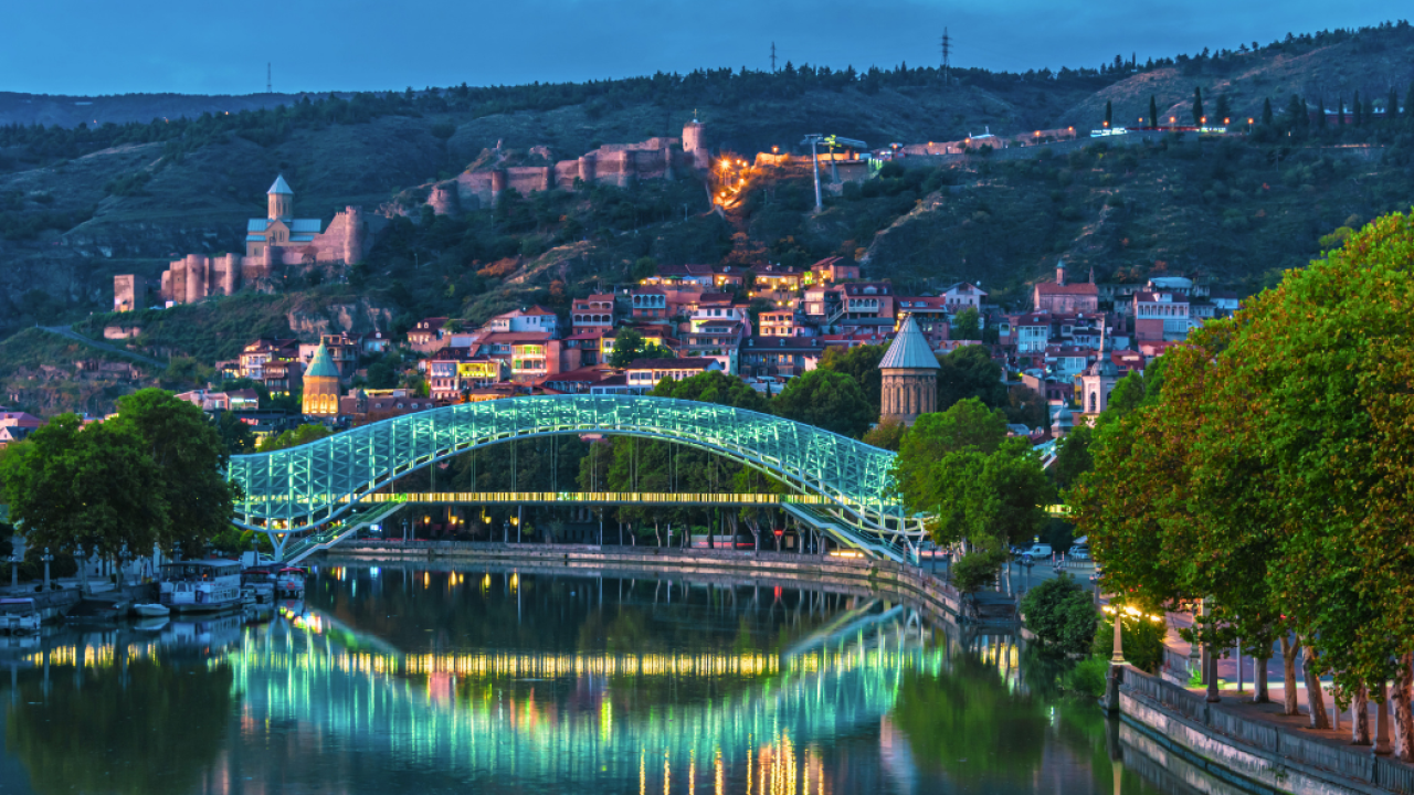 Tiflis: Tarihi, Kültürü ve Kendine Özgü Atmosferiyle Gürcistan’ın Kalbi