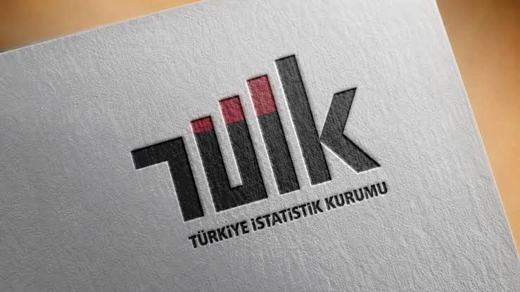 İnşaat Üretimi Geriledi, Hizmet Üretimi Arttı