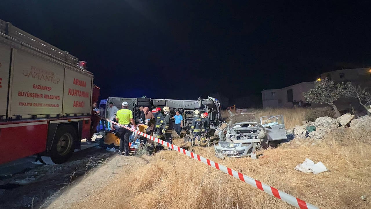 Gaziantep'te feci kaza: 7 ölü, 13 yaralı
