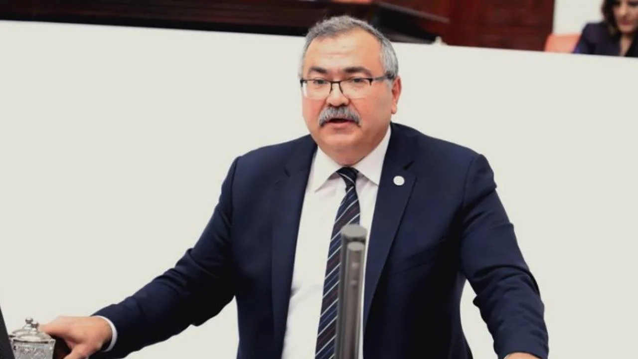 YENİ Partili Bülbül'den Üsküdar tepkisi: "Meclis üyeleri gözaltındayken seçime gidiliyor"