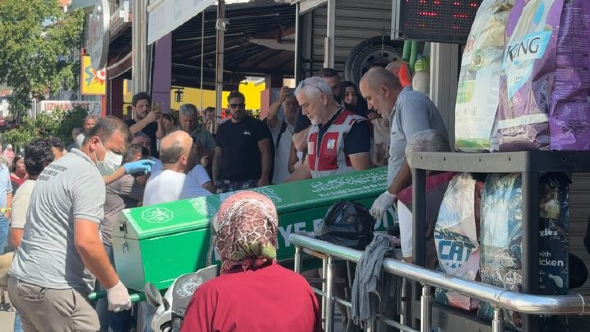 Kan donduran olay... Baba ve 2 çocuğu ölü bulundu