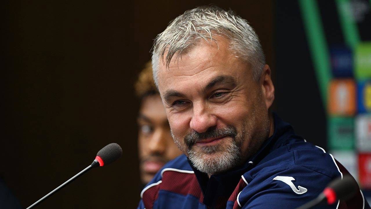 Thomas Reis’tan Hearts uyarısı: "Ağır yenilginin ardından tepki vermek isteyecekler"