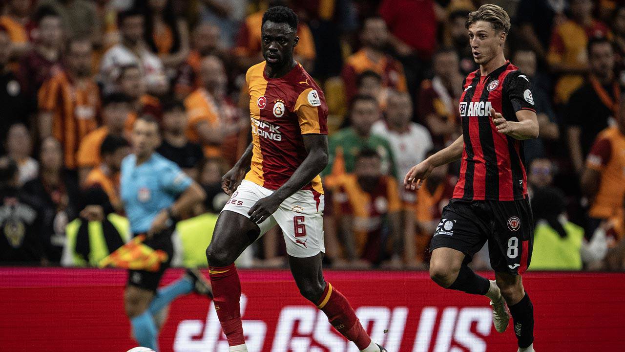 Galatasaray'da Davinson Sanchez krizi: Ayrılmak istediğini yönetime iletti