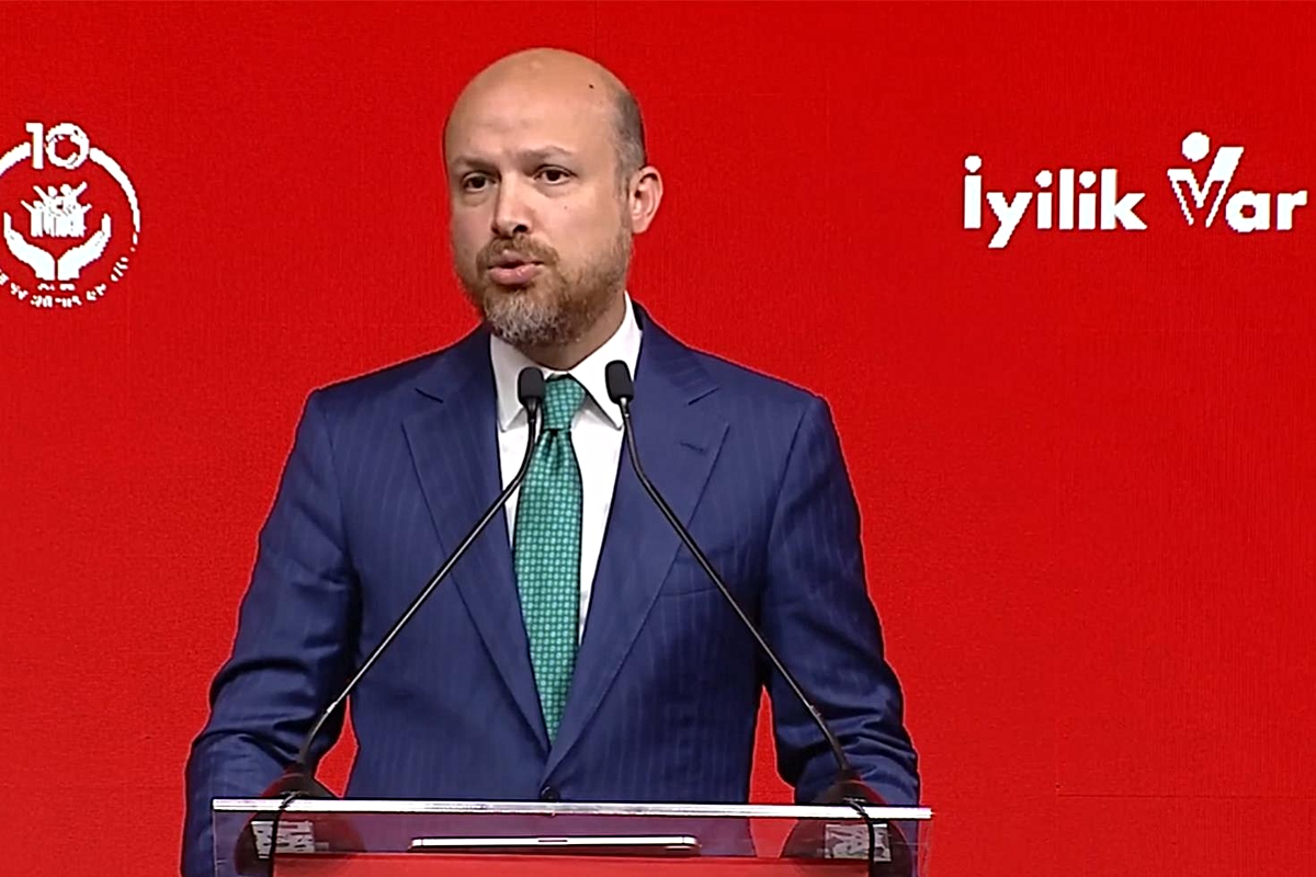 Gönüllüler ile ihtiyaç sahipleri buluşturulacak! Bilal Erdoğan da tanıtım töreninde konuştu