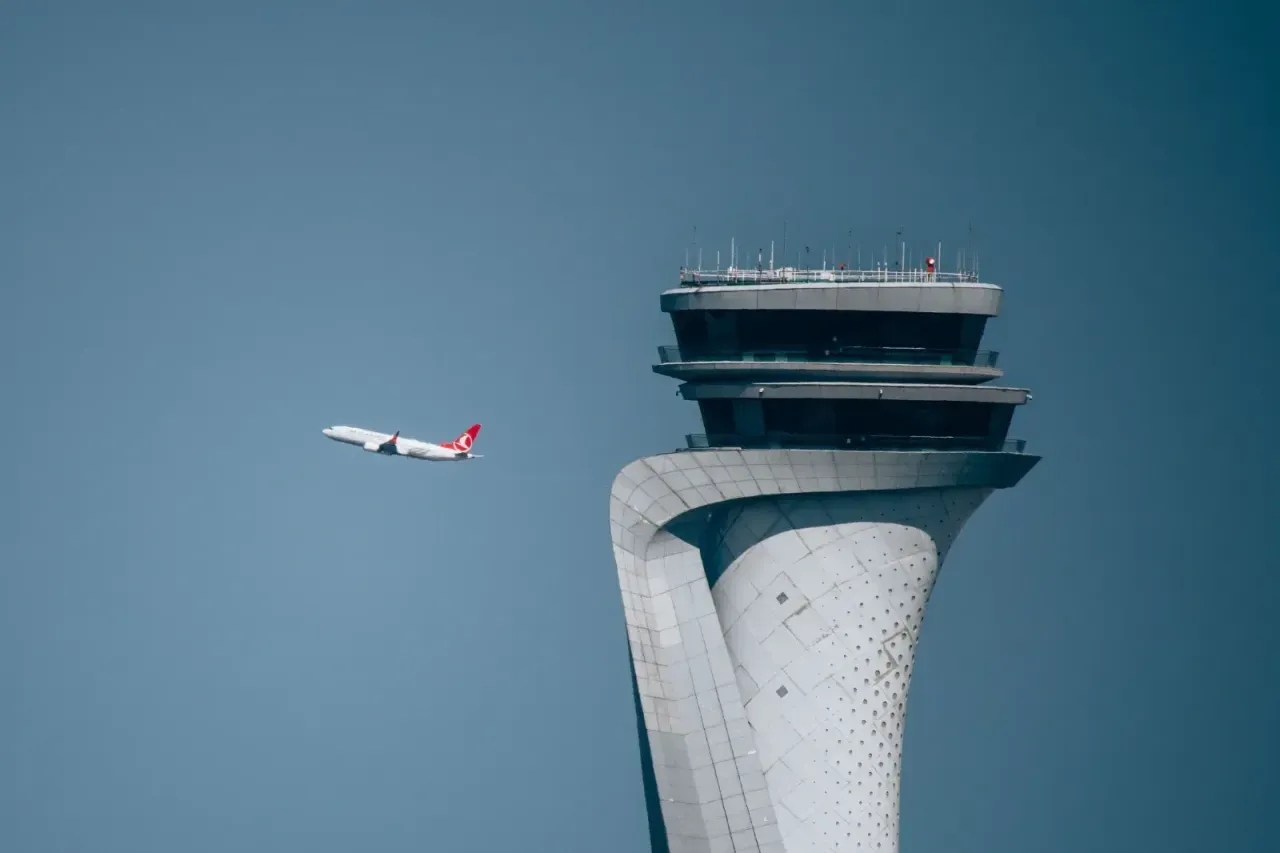 İstanbul’da Aktarma Beklerken Şehre Çıkmalı mı? Kararı Verirken Bakılacaklar