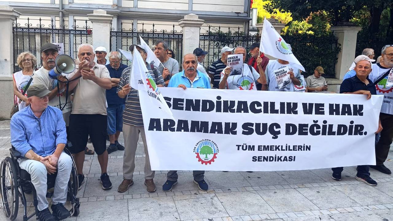 Tüm Emeklilerin Sendikası Kadıköy'den seslendi: "Gökay Çakır ve Başaran Aksu derhal serbest bırakılsın"