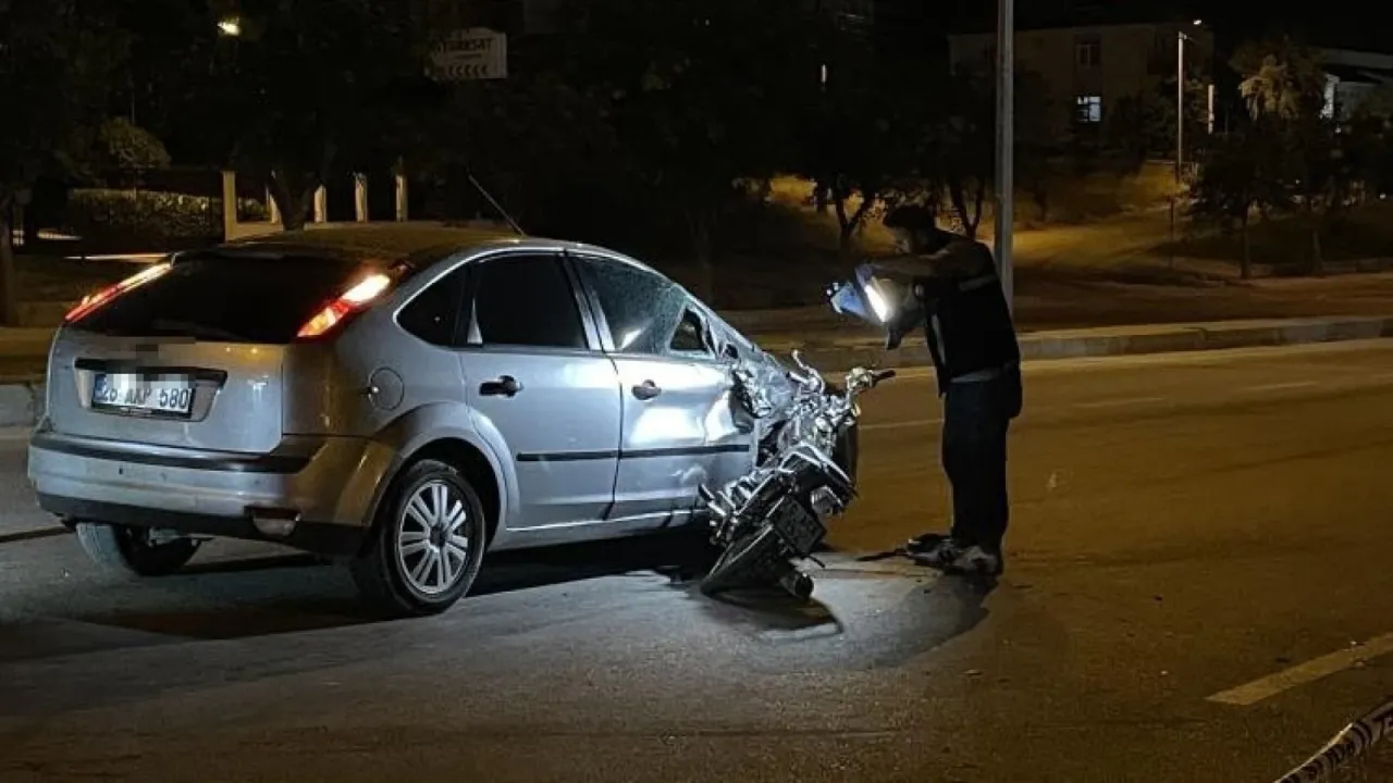 Korkunç Çarpışma: 1 Ölü, 1 Yaralı