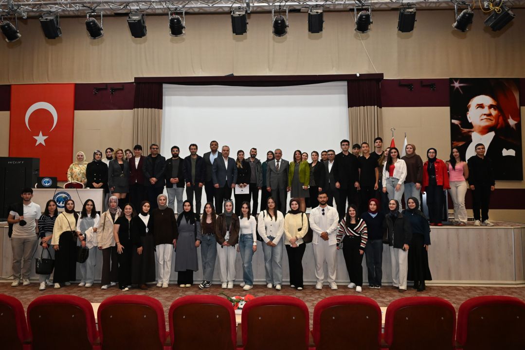 KMÜ’de Şiddete Karşı İletişimin Gücü Anlatıldı