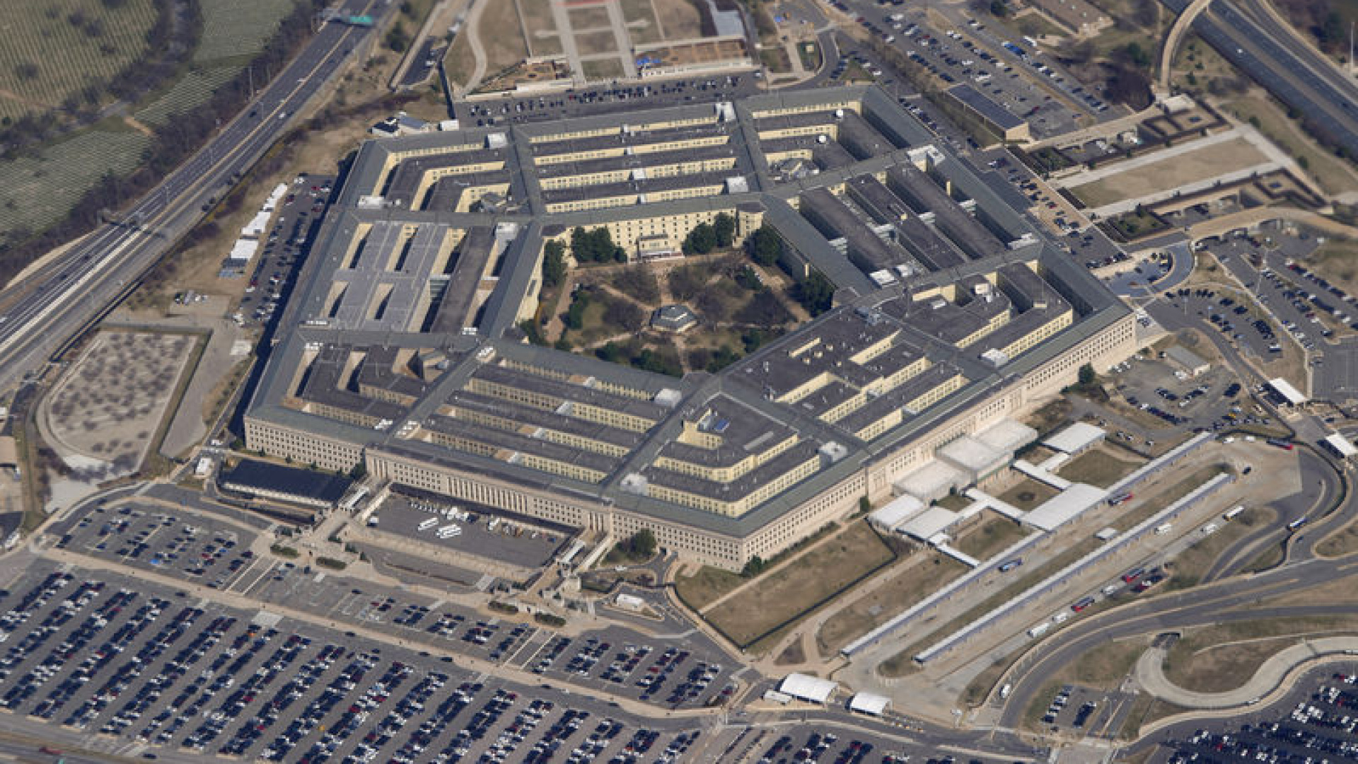 Pentagon'da Dini İşler Ofisi kuruldu