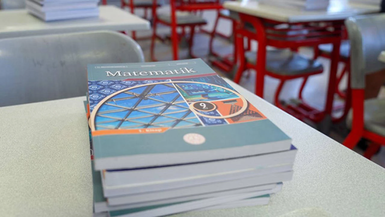 Osmaniye'de okullarda kitap krizi