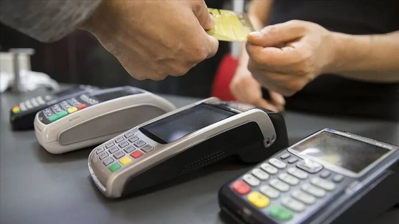 Kredi kartı olanları ilgilendiriyor: Uzmanlardan komisyon uyarısı