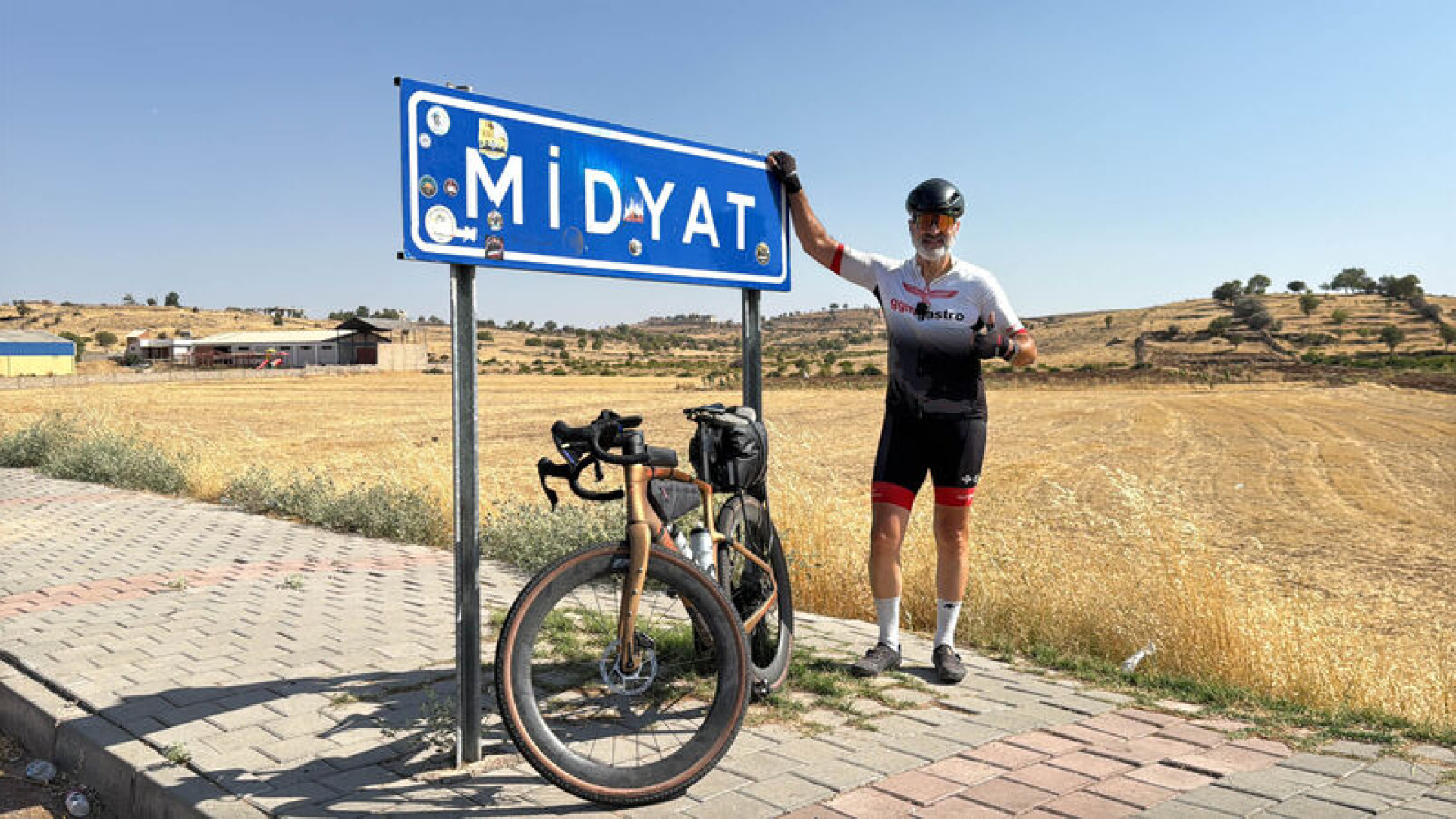 İsviçre’den Midyat’a 4 bin 500 kilometre