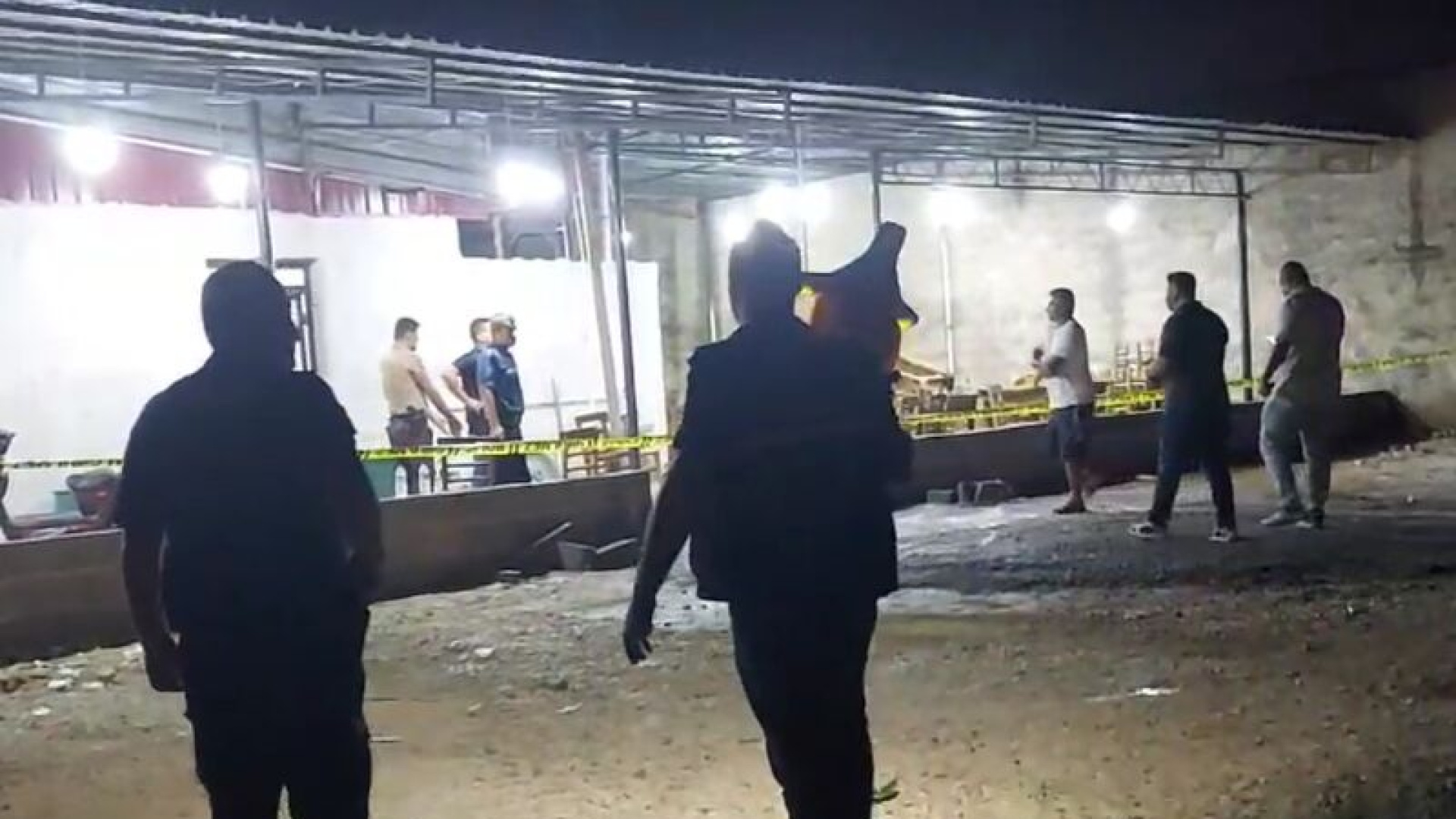 Kahvehaneye silahlı saldırı! 1 ölü, 4 yaralı