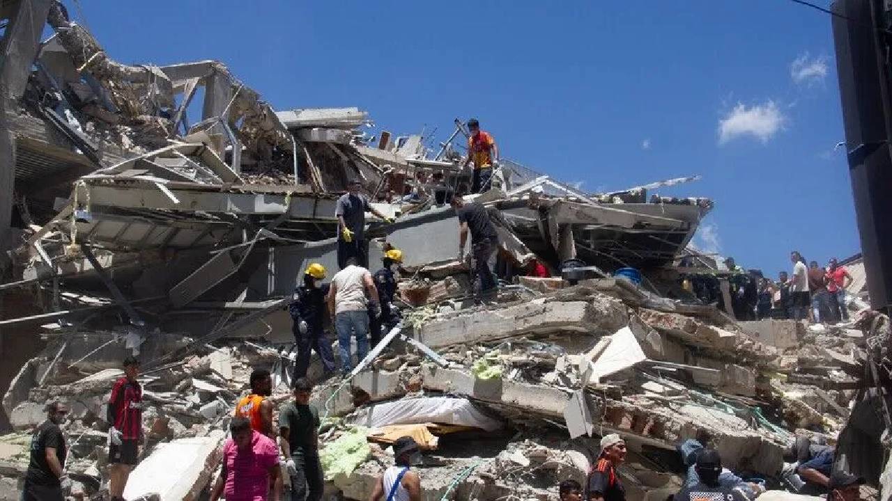 Kolombiya'da 7,4 büyüklüğündeki depremde hayatını kaybedenlerin sayısı artıyor: 239'a yükseldi