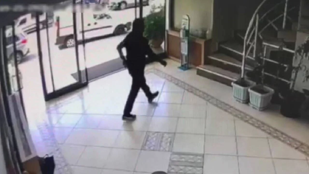 Beykoz'da bir kişi sendika binasına ateş açtı: Ateş eden şahıs yakalandı
