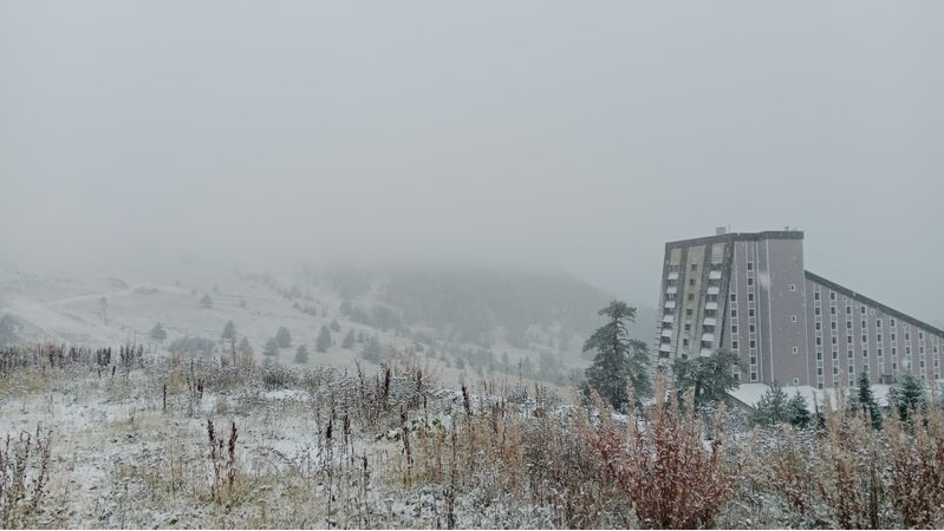 Bolu'ya kar yağdı