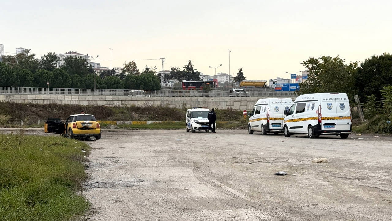 Soruşturma başlatıldı: Samsun'da 3 gün önce evlenen diyetisyen, otomobilinde ağır yaralı halde bulundu