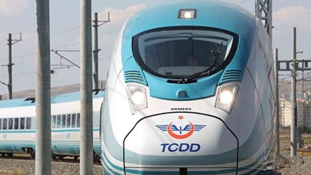 Tren Yolcularına Yeni Düzenleme