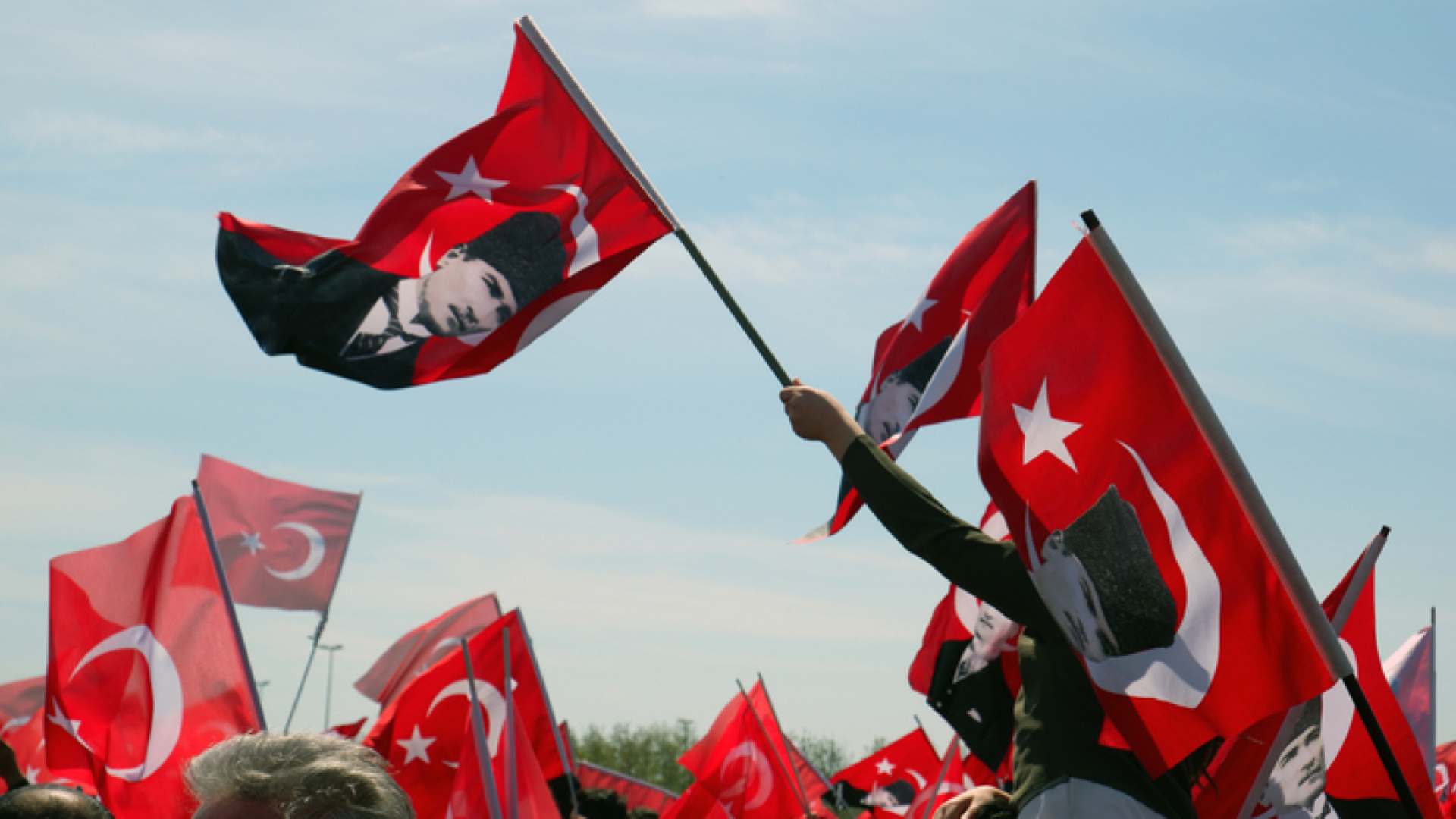 28 Ekim resmi tatil mi?