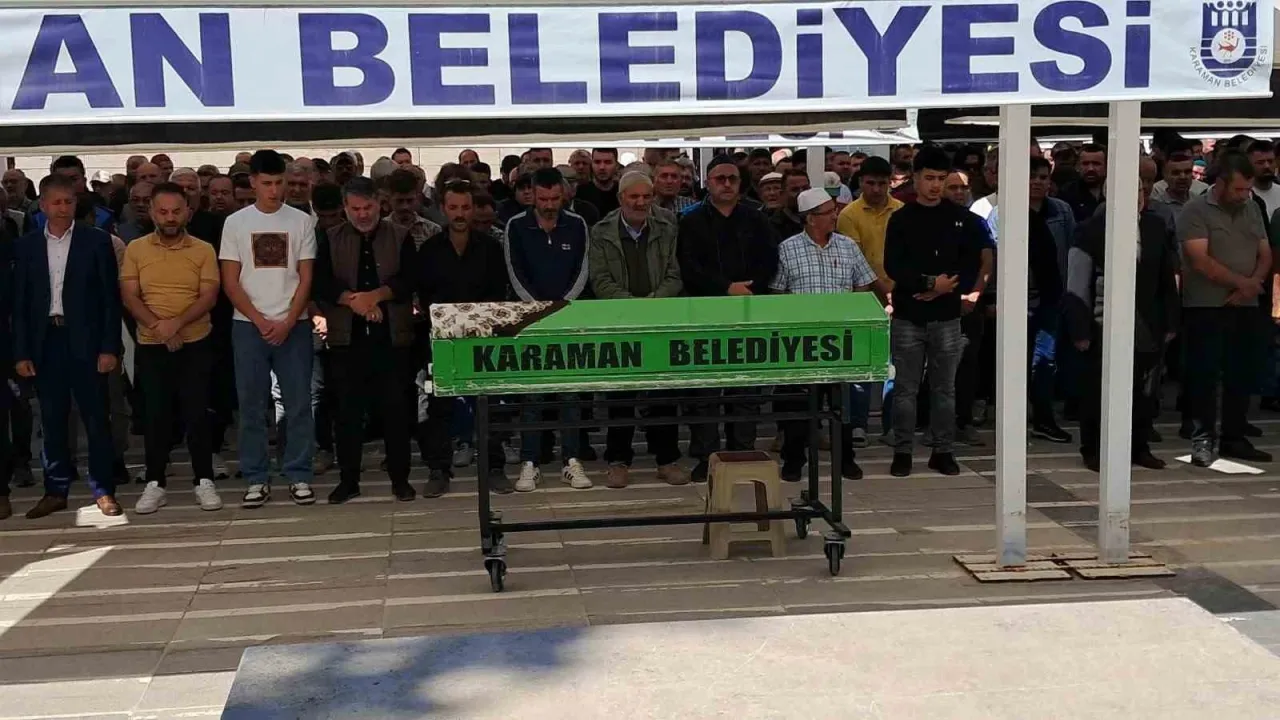 Karaman’da evlerinde ölü bulunan karı koca toprağa verildi