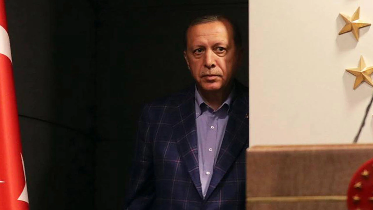 Almanya'dan Türkiye'ye tatile gelen kişi, 'Erdoğan'a hakaret'ten tutuklandı