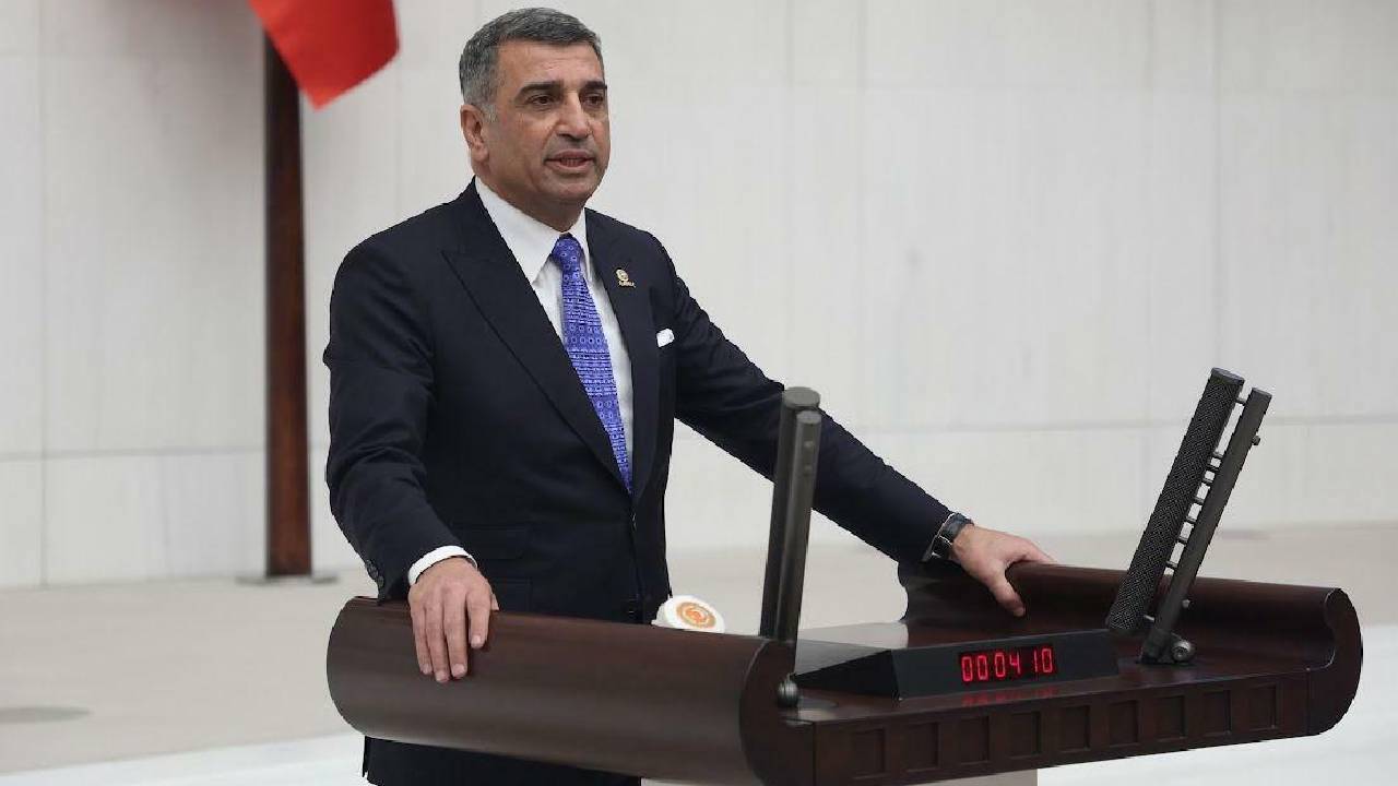 'Üçüncü yolcuların' adayı olacağı iddia edilen CHP'li Gürsel Erol'dan 'genel başkanlık' açıklaması