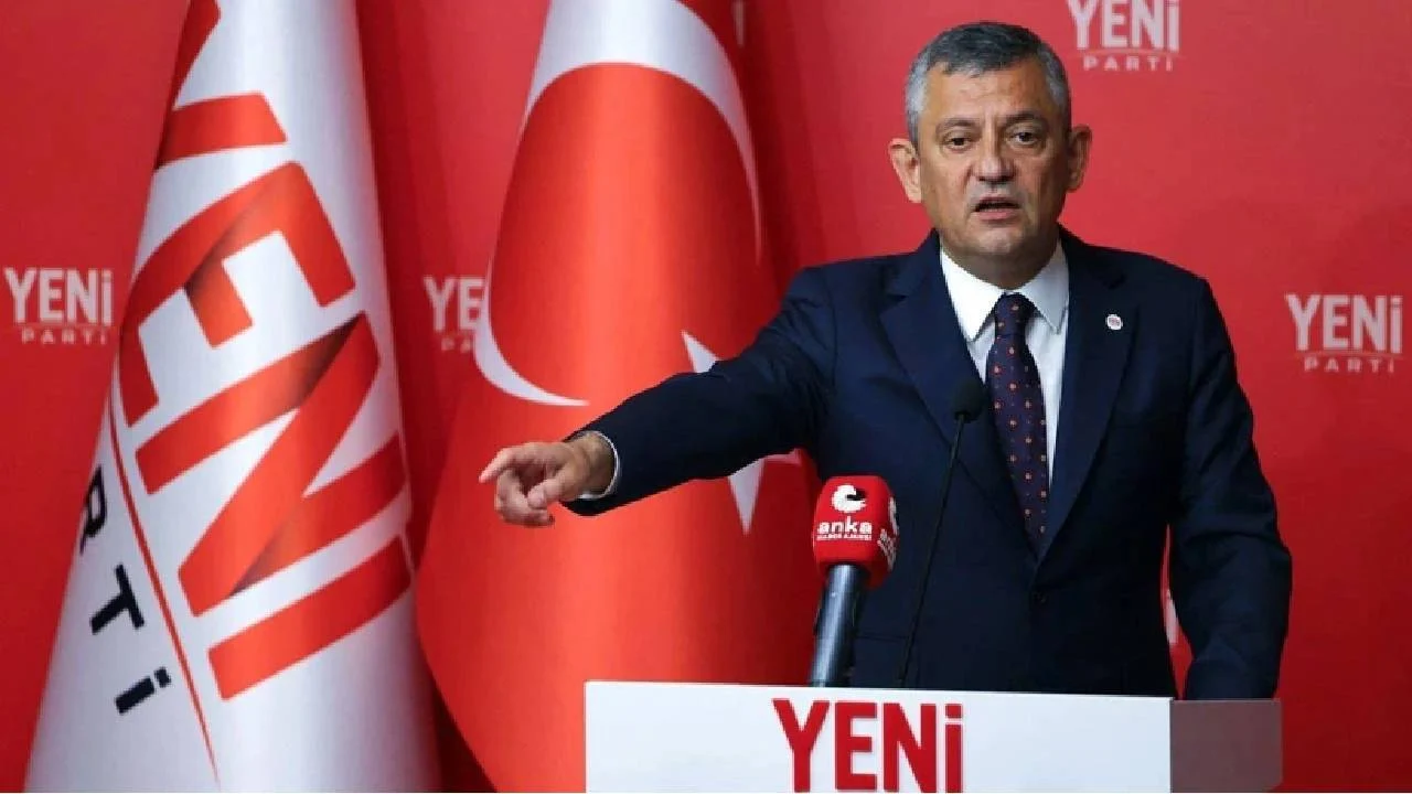 Özgür Özel'den Halk TV önünde eylem çağrısı