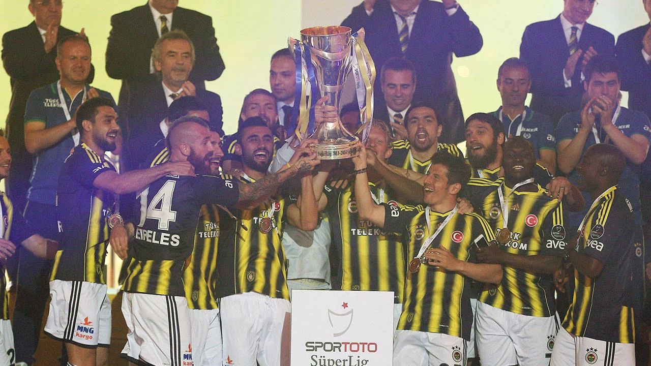 Fenerbahçe en son ne zaman şampiyon oldu? Fenerbahçe'nin yıllara göre Süper Lig'deki sıralaması