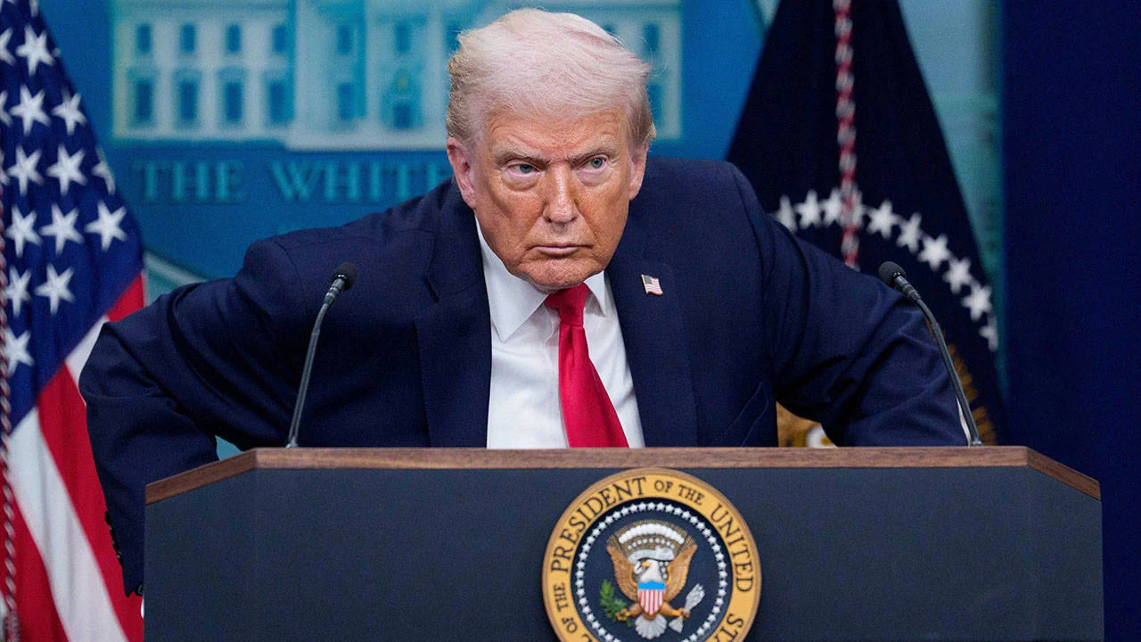 Trump'tan Hürmüz Boğazı açıklaması: "Dünya ülkeleri ABD'ye tazminat ödemeli"