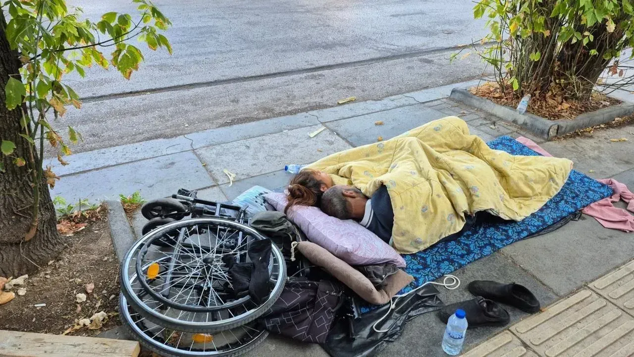 Tedaviye Gittiler, Sokakta Kaldılar!